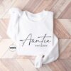 personalized aunt sweatshirt custom hoodie new auntie gift cool aunt outfit baby announcement apparel 8mxat scaled