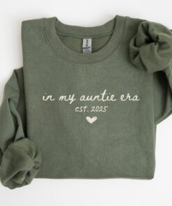 personalized aunt sweatshirt est 2025 crewneck cool aunt club shirt sister pregnancy announcement gift vu9ye