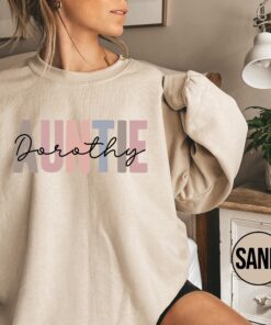 personalized auntie hoodie custom sweatshirt with established date new aunt outfit baby announcement family gifts g8zqm