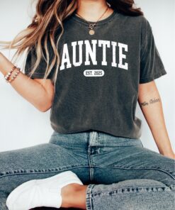 personalized auntie shirt for mothers day birthday gift cute new aunt announcement tee 4nyyb