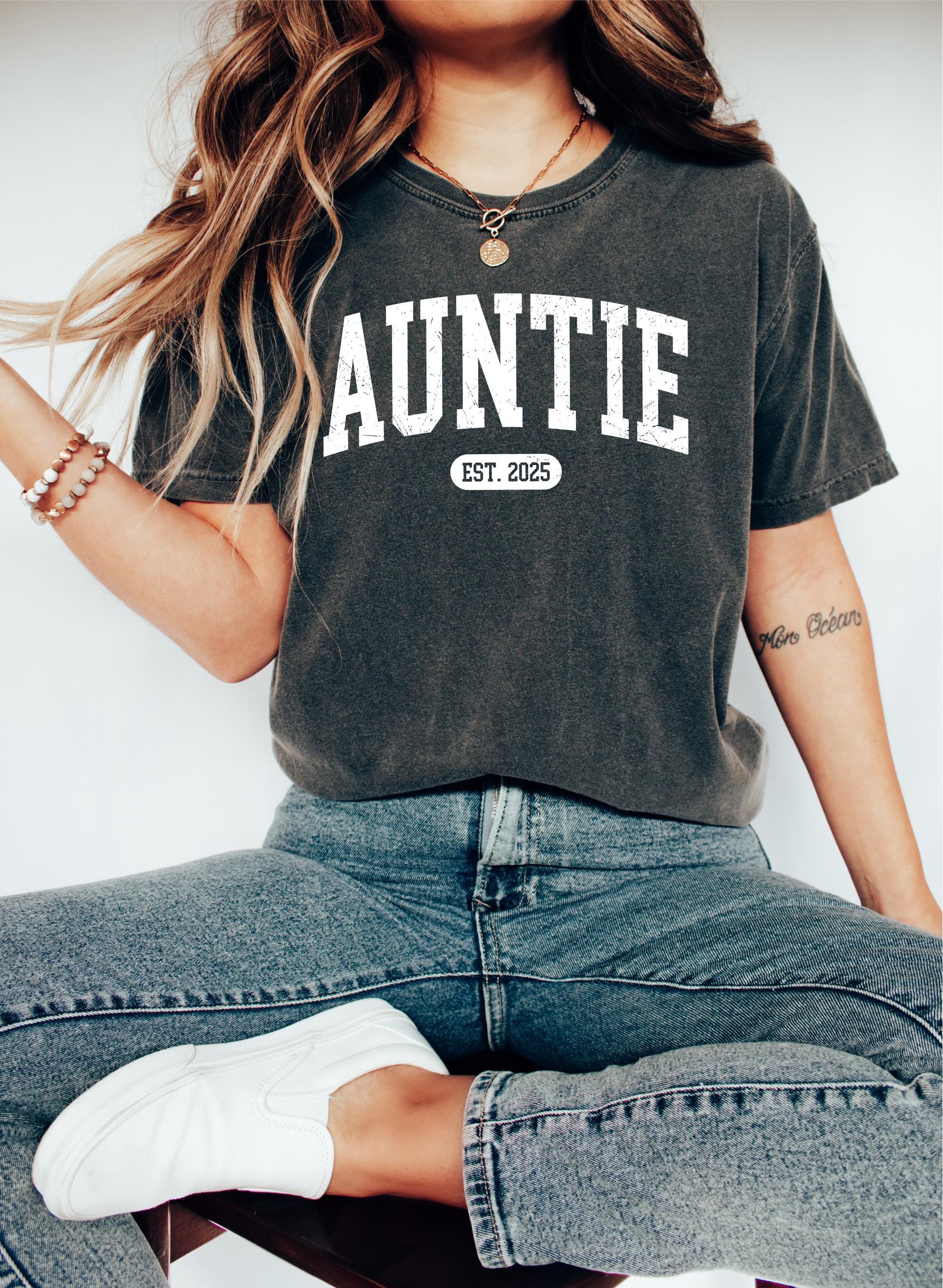 personalized auntie shirt for mothers day birthday gift cute new aunt announcement tee 4nyyb scaled