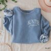 personalized auntie sweatshirt custom auntie shirt new aunt gifts baby announcement gift unique auntie sweater 7vboe