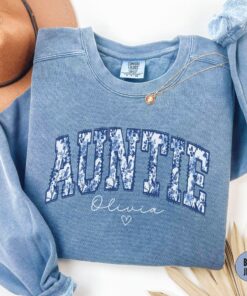 personalized auntie sweatshirt custom toile de jouy shirt for pregnancy announcement best aunt gifts mothers day 8fpc3