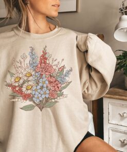 personalized birth flower family bouquet sweatshirt for plant mom custom birth month shirt for mothers day and grandma lrrip