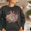 personalized birth flower family bouquet sweatshirt for plant mom custom birth month shirt unique mothers day gift l2d4l