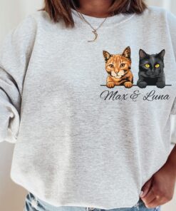 personalized cat mom sweatshirt custom cat face hoodie for new cat owners unique pet lover apparel svzhu