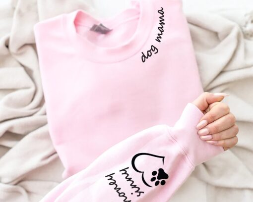 personalized dog mama sweatshirt custom dog paw print sweatshirt best gifts for dog moms christmas gifts for mom mdblq