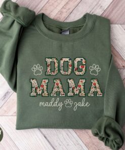 personalized dog mama sweatshirt custom floral dog lover shirt for new dog owners unique mothers day gift crewneck ggmyg