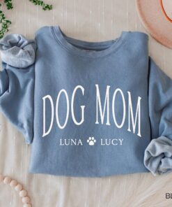 personalized dog mom sweatshirt with custom dog names for mothers day unique dog mom gifts and apparel ohj3u