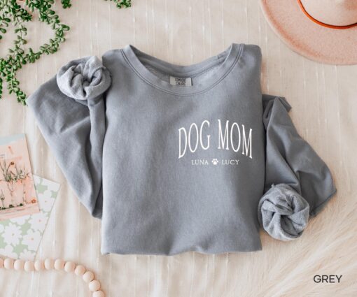 personalized dog mom sweatshirt with custom dog names for mothers day unique dog mom gifts and dog mama apparel waame