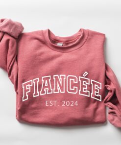 personalized fiancee sweatshirt matching engagement hoodie future wife clothing for bride and groom bridal party outfits ijp7z