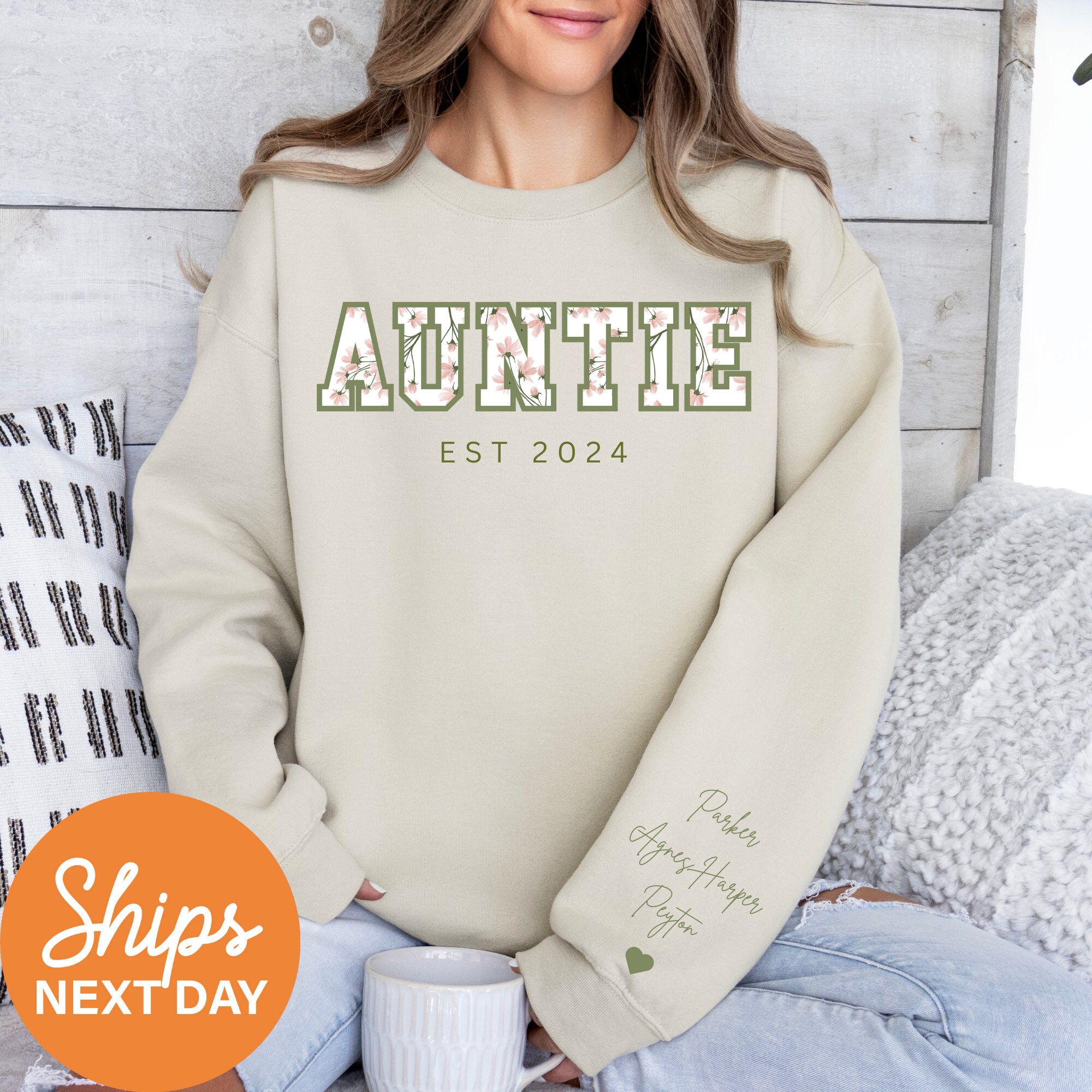 personalized floral auntie sweatshirt with kids names custom gift for new auntie unique personalized aunt gifts ezlzj