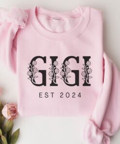 personalized floral gigi sweatshirt for grandma mothers day gift cute gigi est sweater unique grandma apparel x2sob