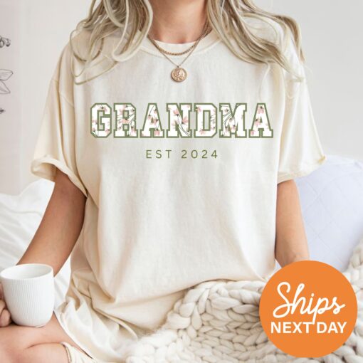 personalized floral grandma shirt custom tees for grandmother unique gifts from grandkids floral design grandma t shirt bhsve