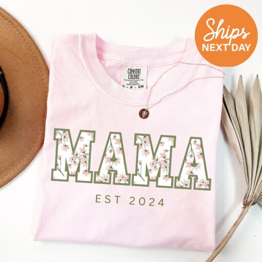 personalized floral mama shirt custom t shirt for new moms cute plant mom tee unique gift for mothers day kt2rf