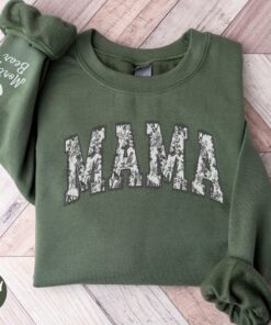 personalized floral mama sweatshirt with kids names custom mom crewneck chinoiserie design unique mothers day gift sh7gt