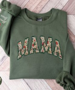 personalized floral mama sweatshirt with kids names custom wildflower mom crewneck unique new mom gift from children vullm