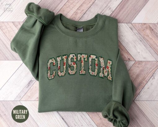 personalized floral sweatshirt custom text crewneck matching family sweater your text here college team pullover rjwns