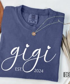 personalized gigi shirt with est year for new grandma pregnancy reveal t shirt unique granny gifts and outfits iejck