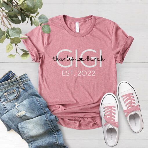 personalized gigi shirt with kids names custom mothers day shirt for grandma unique mom life t shirt yyd6o