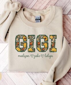 personalized gigi sweatshirt with kids names floral sunflower crewneck best gigi shirt for mothers day gifts bhgtx