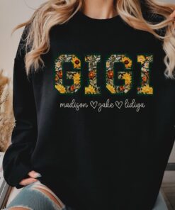 personalized gigi sweatshirt with kids names floral sunflower crewneck best gigi shirt for mothers day gifts xsnsz