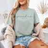 personalized grandma est 2025 shirt funny grandma shirt for mothers day new grandma baby announcement gift odlxw