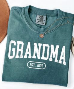 personalized grandma est year shirt for mothers day new nana gigi announcement gift unique mom gift 3kqya