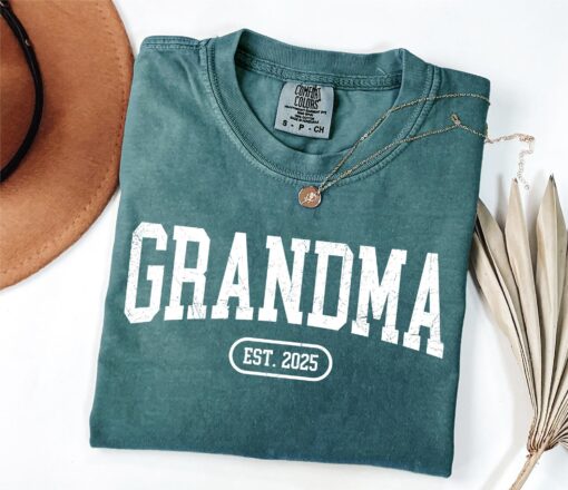 personalized grandma est year shirt for mothers day new nana gigi announcement gift unique mom gift 3kqya