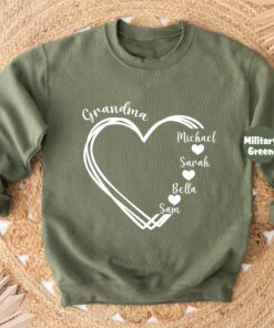 personalized grandma heart sweatshirt with kid names cute nana hoodie for mothers day unique grammy gift uckxl