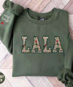 personalized grandma lala sweatshirt with kids name floral design custom crewneck grandmother gift for mothers day cwtk5