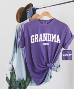 personalized grandma shirt cool nana tee custom mimi t shirt grandmother gift for mothers day unique granny est date design oh67o