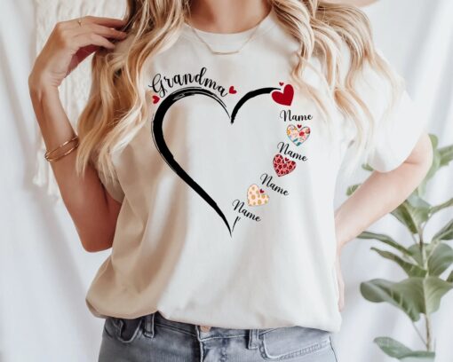 personalized grandma shirt funny heart design custom gift for mothers day birthday unique grandma t shirt qfsnf