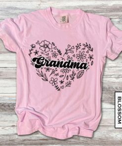 personalized grandma shirt with cute doodles heart nana tee for mothers day best grandma ever gifts ez5t0