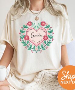 personalized grandma shirt with grandkids names custom nana mimi abuela t shirt unique gifts for grandmothers xwnxs