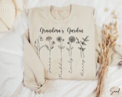 personalized grandma sweatshirt with birth month flowers and kids names custom mothers day shirt for grandmother u544k