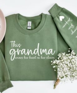 personalized grandma sweatshirt with grandkids names custom granny sweater unique gift for grandma dixuk