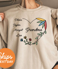 personalized grandma sweatshirt with grandkids names custom mimi nana heart design unique gift for grandmother o1s4d