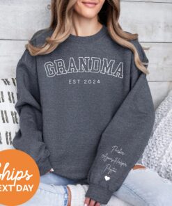 personalized grandma sweatshirt with kids names custom grandma est 2024 pregnancy announcement gift for new grandmothers igyg7