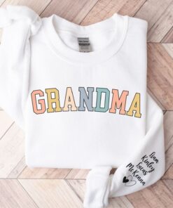 personalized grandma sweatshirt with names on sleeve custom granny sweatshirt for grandmother unique gift for grandma dd1vs