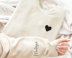 personalized heart sweatshirt with custom names on sleeve customizable crewneck hoodie unique gift for her ujgeg