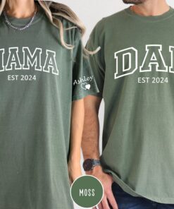 personalized mama and dad shirt with kid name on sleeve custom mom dad shirt for new parents and pregnancy announcement ckr11