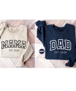 personalized mama and dad sweatshirt for pregnancy reveal matching parents hoodie unique announcement outfit 3sans