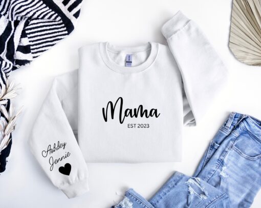 personalized mama est 2024 sweatshirt with custom names on sleeve for mom life gift and trendy style