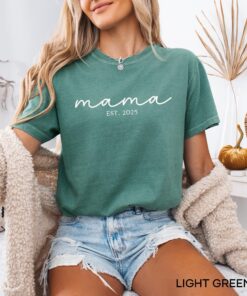 personalized mama est 2025 shirt cute mom t shirt best mom ever shirt unique mothers day gift for new moms iadex