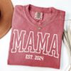 Personalized Mama Est Shirt Custom Mom Shirt for Mothers Day New Mom Announcement Cute Mom Life T-Shirt