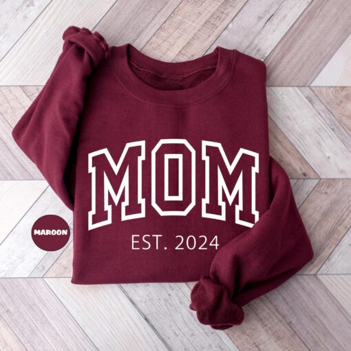 personalized mama hoodie custom mom sweatshirt cute mom to be clothing pregnancy announcement gifts for moms
