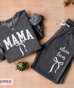 personalized mama sweatshirt and sweatpants set for mothers day custom mom outfit with kid names unique mom life apparel wacxh