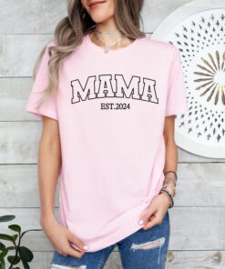 personalized mama sweatshirt custom crewneck for mom mothers day gift unique mama est shirt thoughtful gifts for moms zr2no