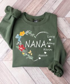 personalized mama sweatshirt with kids name on sleeve custom mom sweater minimalist mom life shirt gift for her kumyp